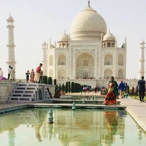 Meet your Posher, Catherine